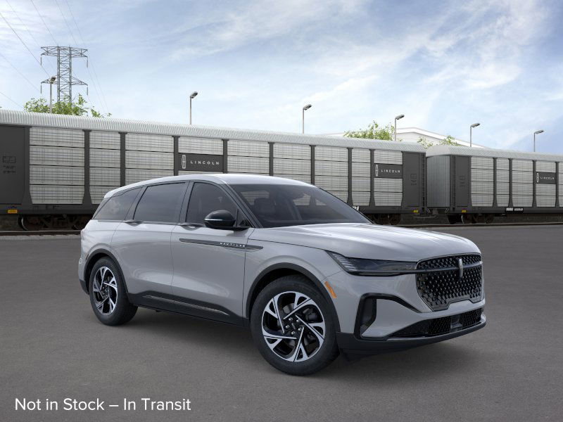 New 2026 Lincoln Nautilus Premier image 6