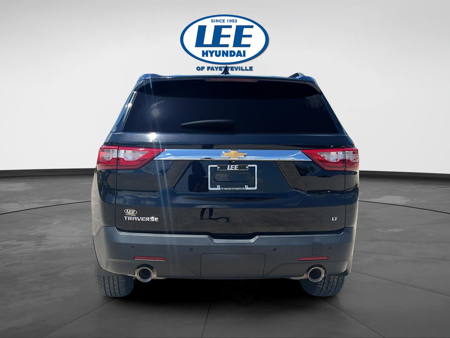 Used 2020 Chevrolet Traverse LT FWD image 4