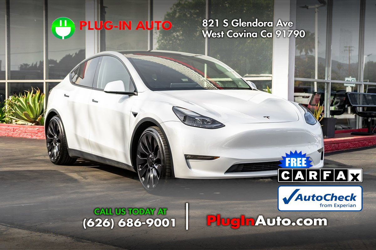Used 2023 Tesla Model Y Performance image 3