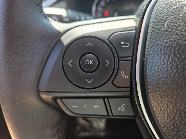 Used 2023 Toyota RAV4 XLE Premium FWD image 29