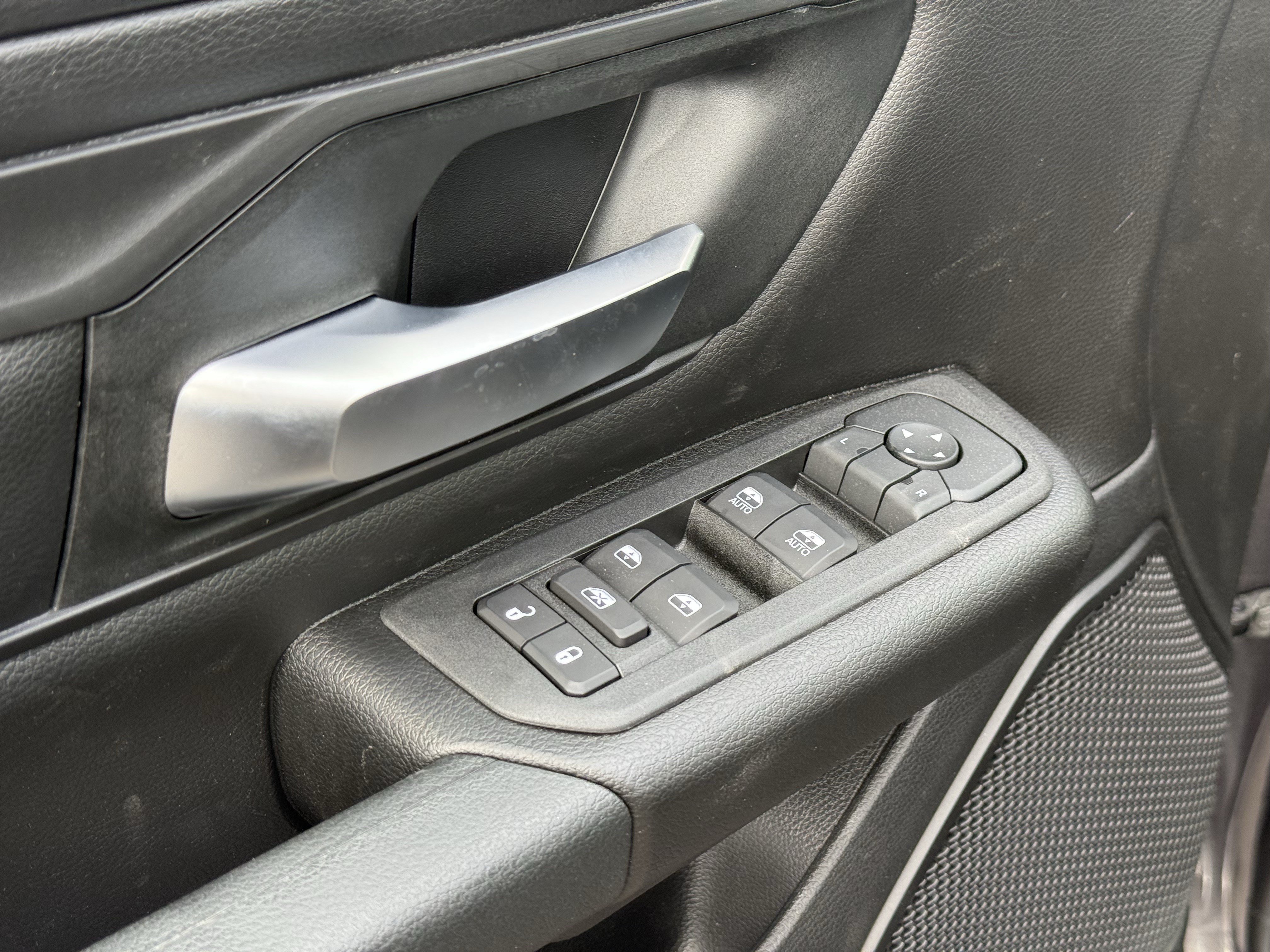 New 2026 RAM 1500 Express RWD image 15