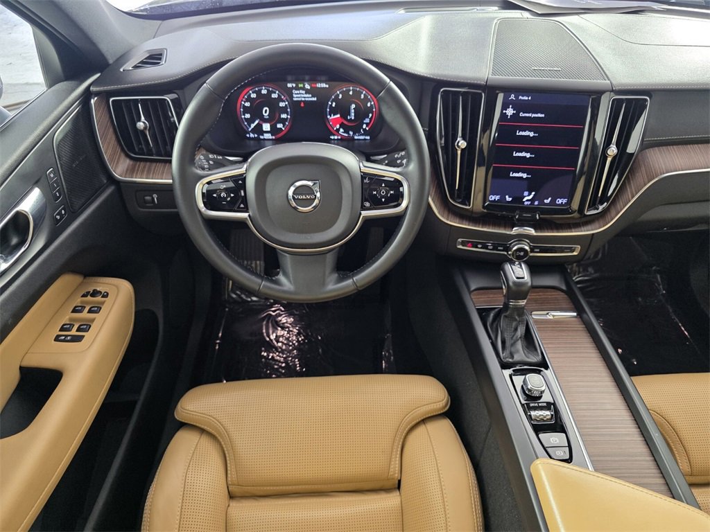Used 2021 Volvo XC60 T5 Inscription w/ Protection Package Premier image 13