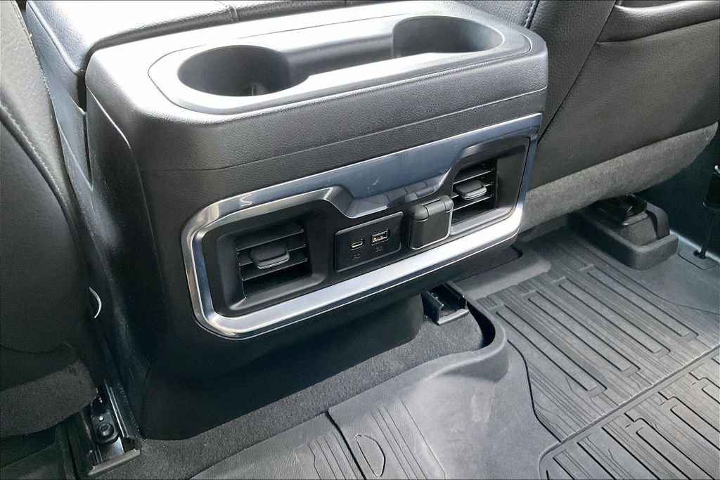 Used 2022 GMC Sierra 2500 Denali w/ Denali Ultimate Package AWD/4WD image 33