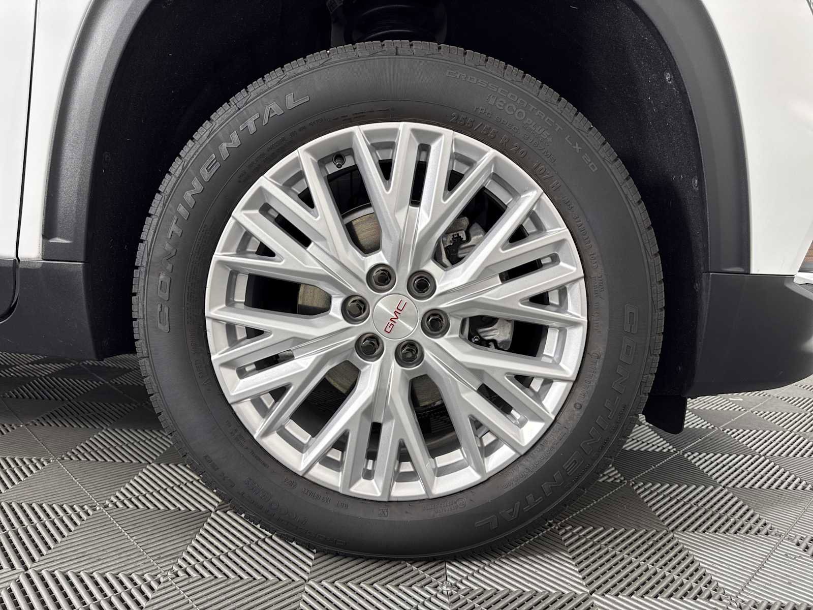 New 2025 GMC Acadia Elevation w/ Elevation Premium Package image 20