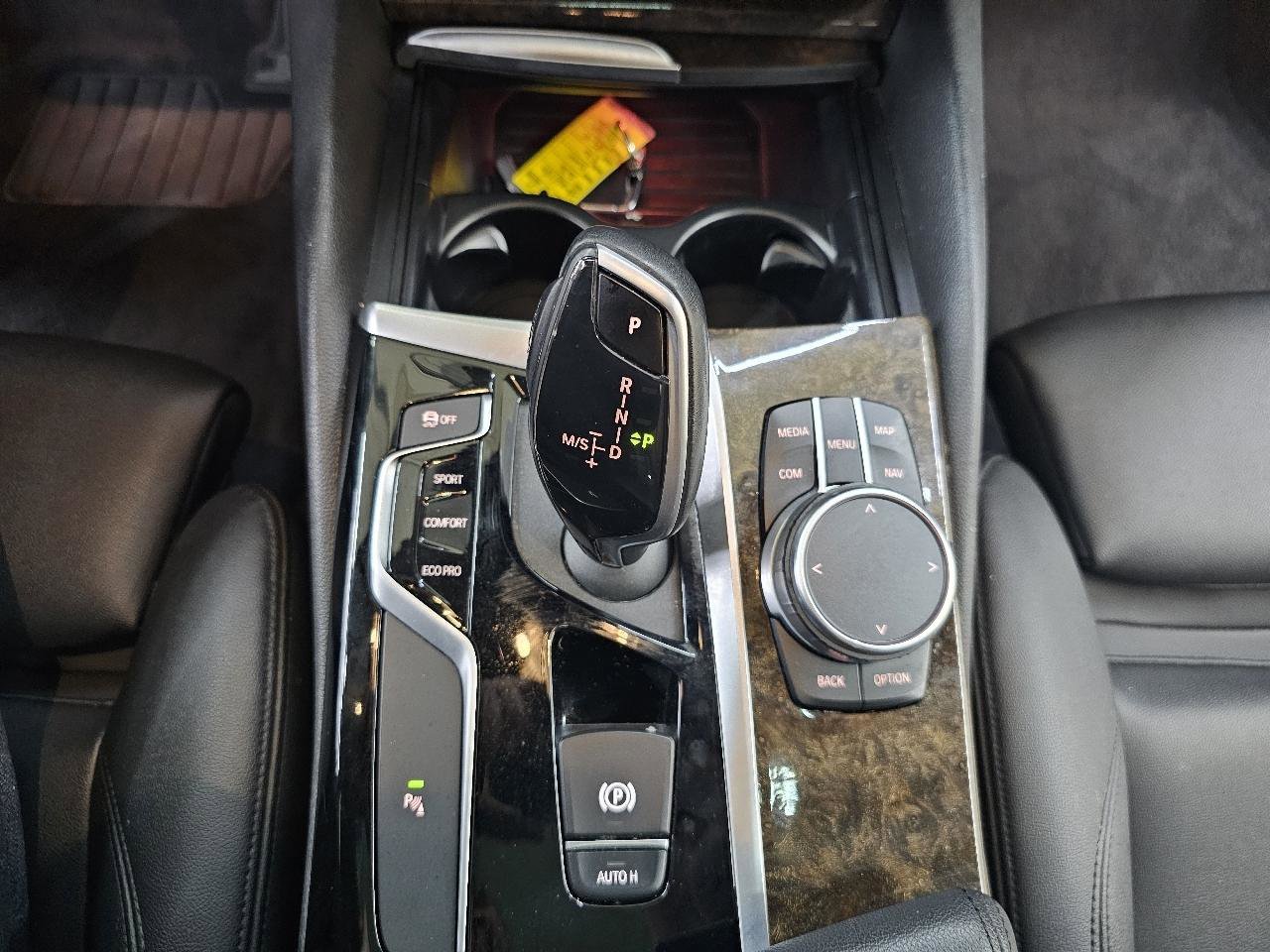 Used 2020 BMW 530i w/ Convenience Package RWD image 37
