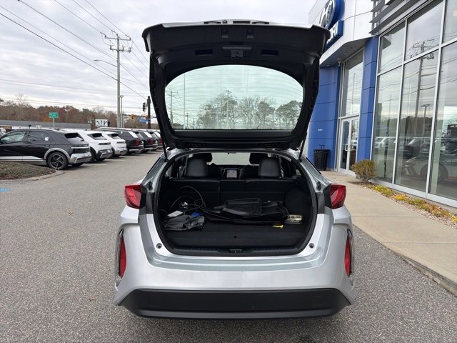 Used 2018 Toyota Prius Prime Premium image 34