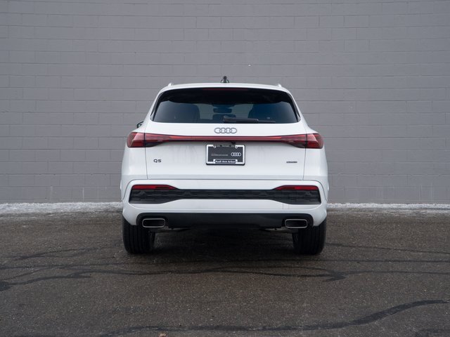 Certified 2025 Audi Q5 2.0T Premium w/ Convenience Package image 6