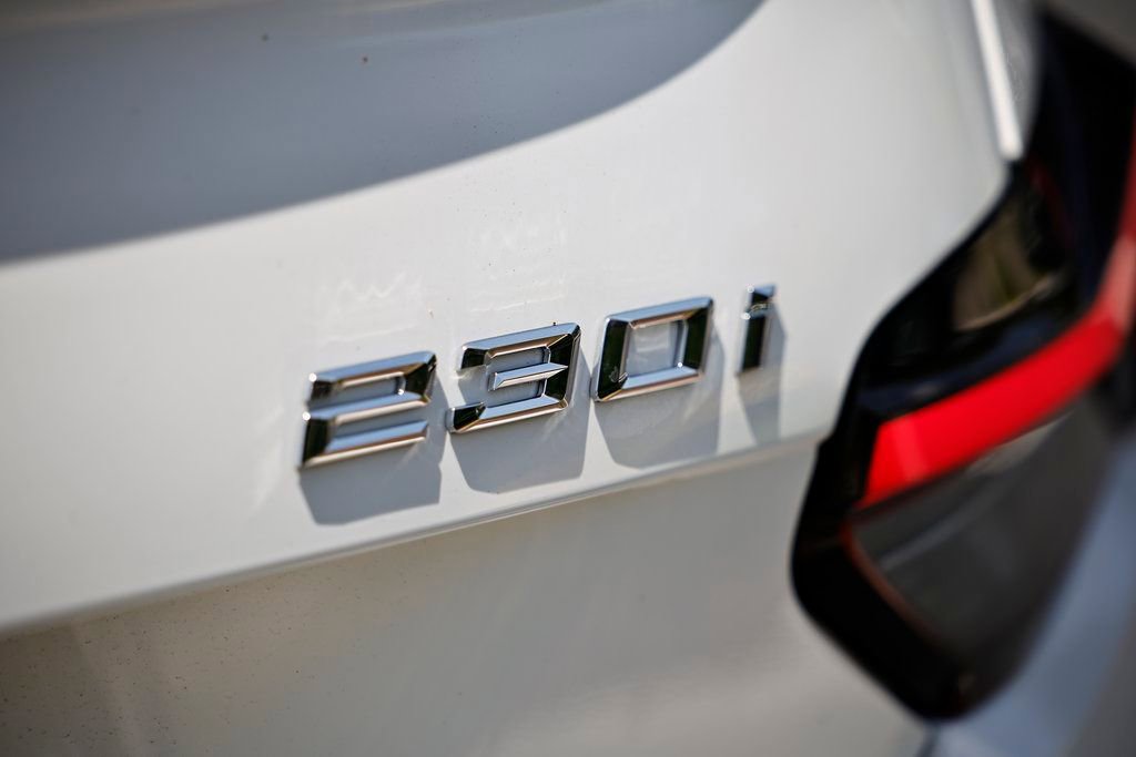 Used 2025 BMW 230i Coupe image 7