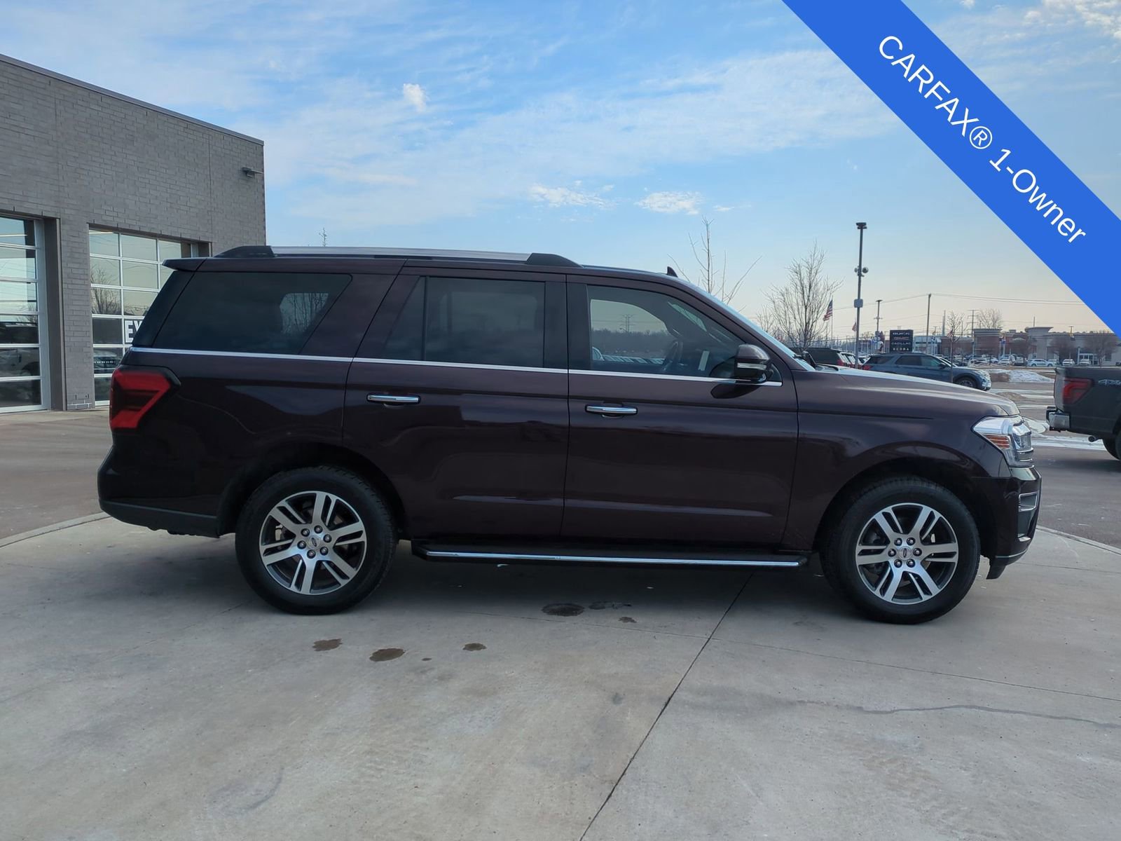 Used 2023 Ford Expedition Limited image 9