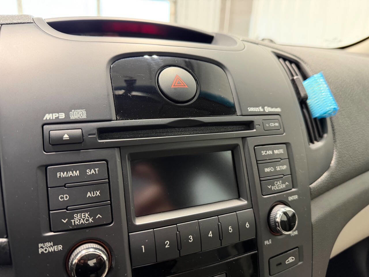 Used 2011 Kia Forte LX image 19