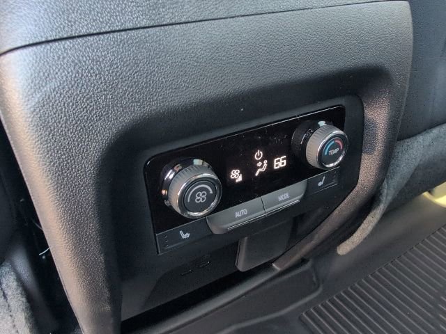 New 2026 Chevrolet Traverse High Country w/ LPO, Floor Liner Package image 6