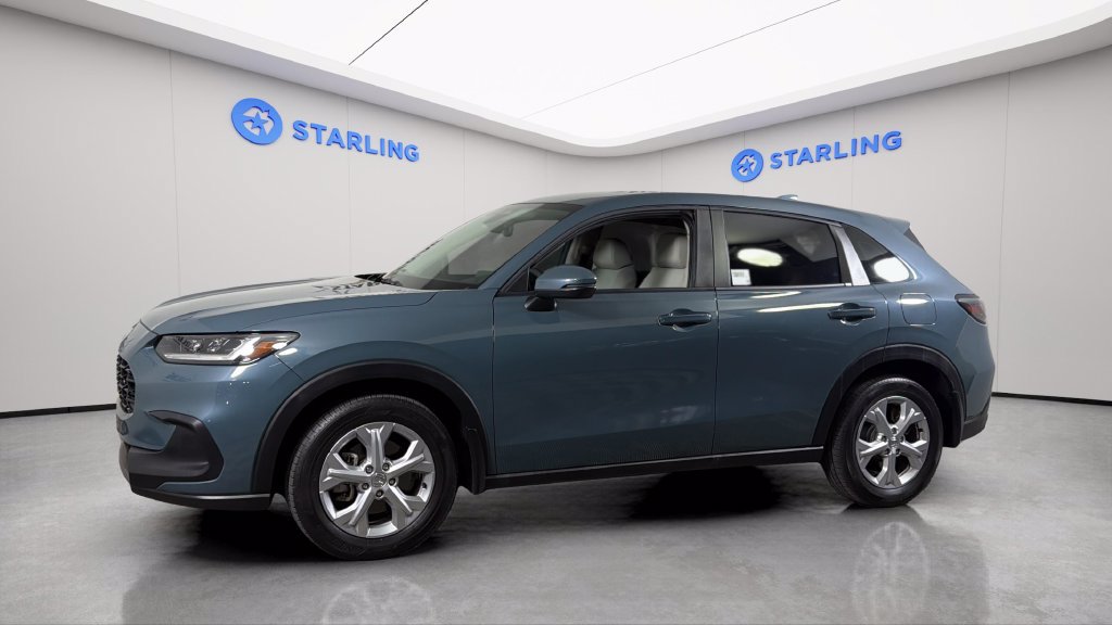 Used 2024 Honda HR-V LX image 2
