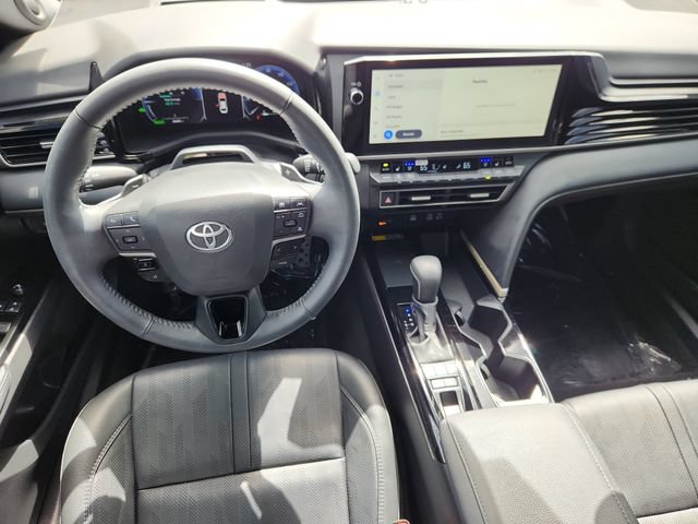 Used 2025 Toyota Camry XSE w/ Premium Plus Package FWD image 9