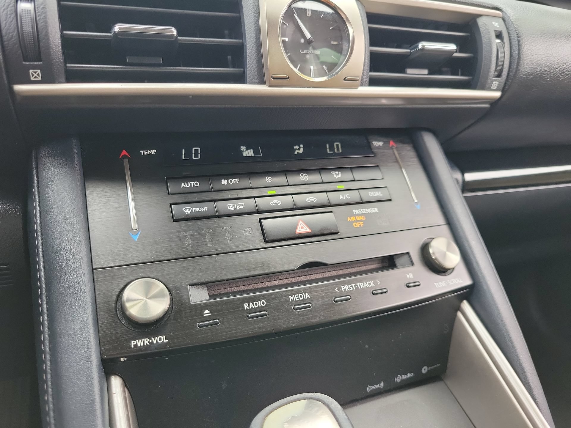 Used 2017 Lexus IS 200t RWD image 24