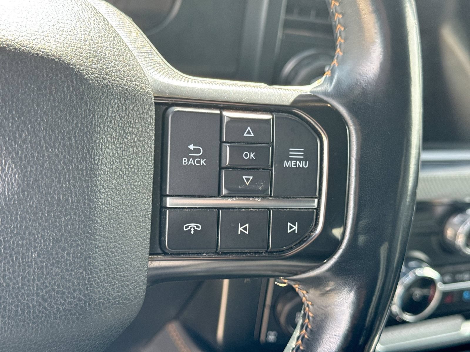 Used 2023 Ford F250 Platinum AWD/4WD image 29