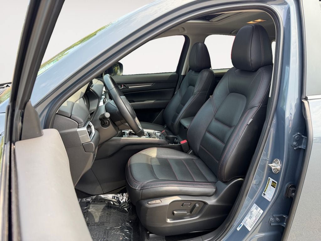 Used 2023 MAZDA CX-5 Carbon Edition AWD/4WD image 6