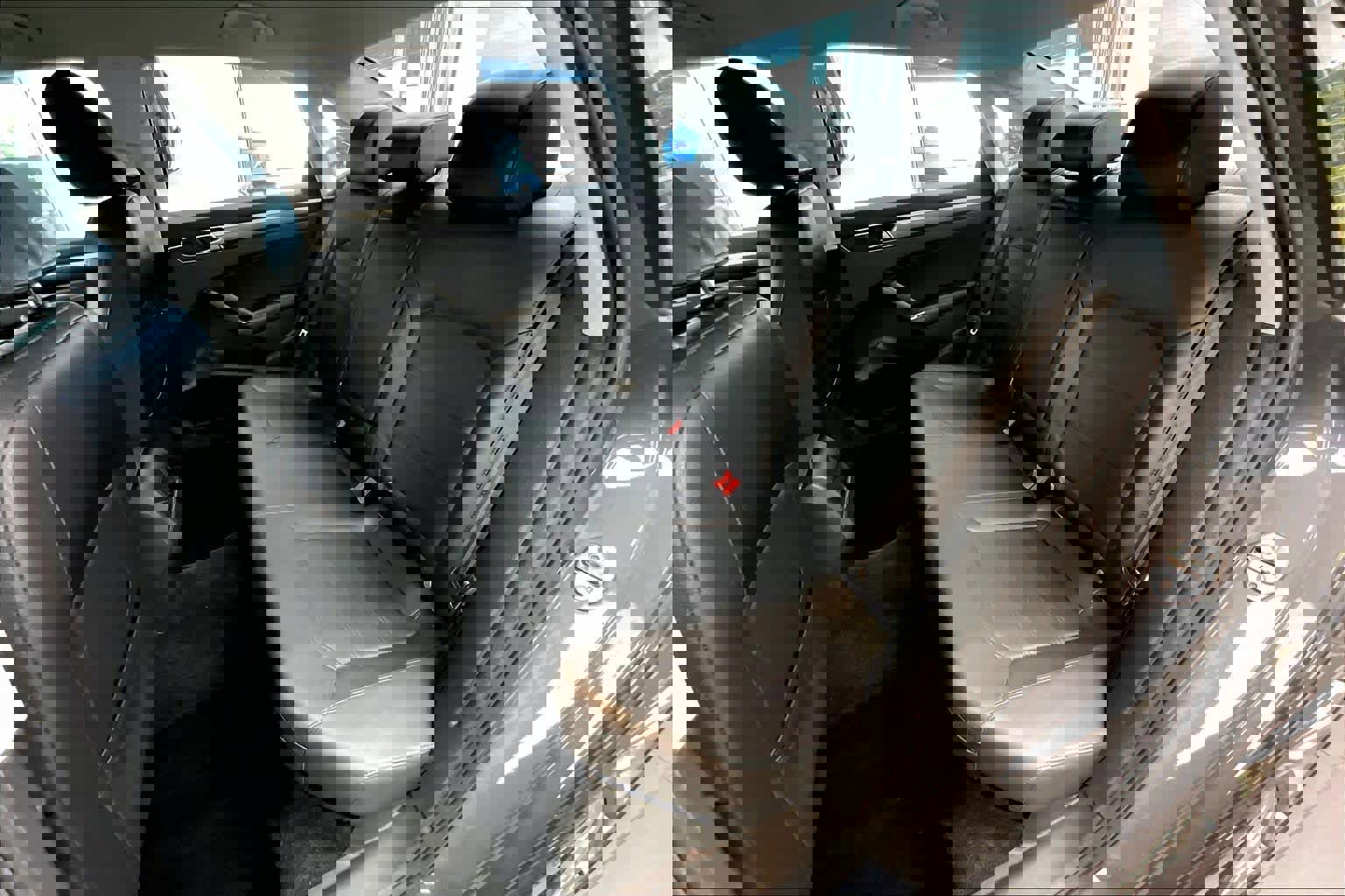 Used 2018 Volkswagen Passat 2.0T R-Line image 20