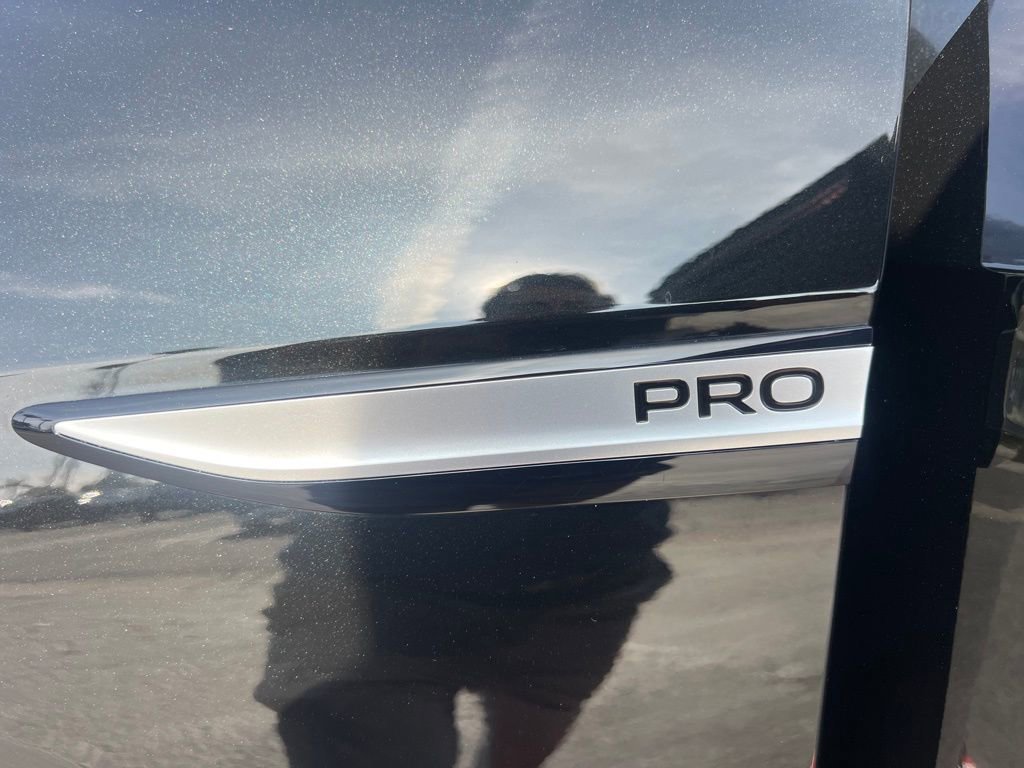 Used 2022 Volkswagen ID.4 Pro image 68