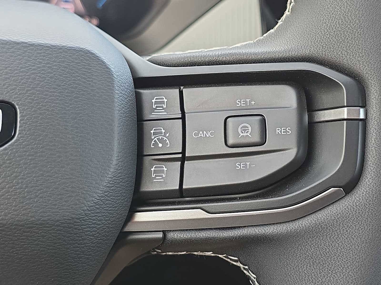 New 2026 Jeep Cherokee Limited AWD/4WD image 31