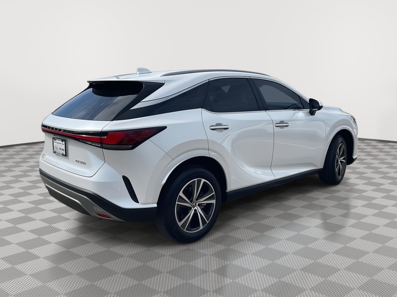 Used 2024 Lexus RX 350 Premium w/ Cold Area Package FWD image 5