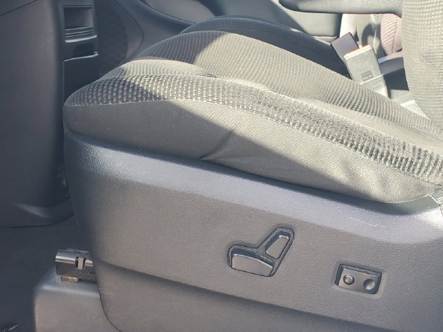 Used 2020 Dodge Grand Caravan SE FWD image 6