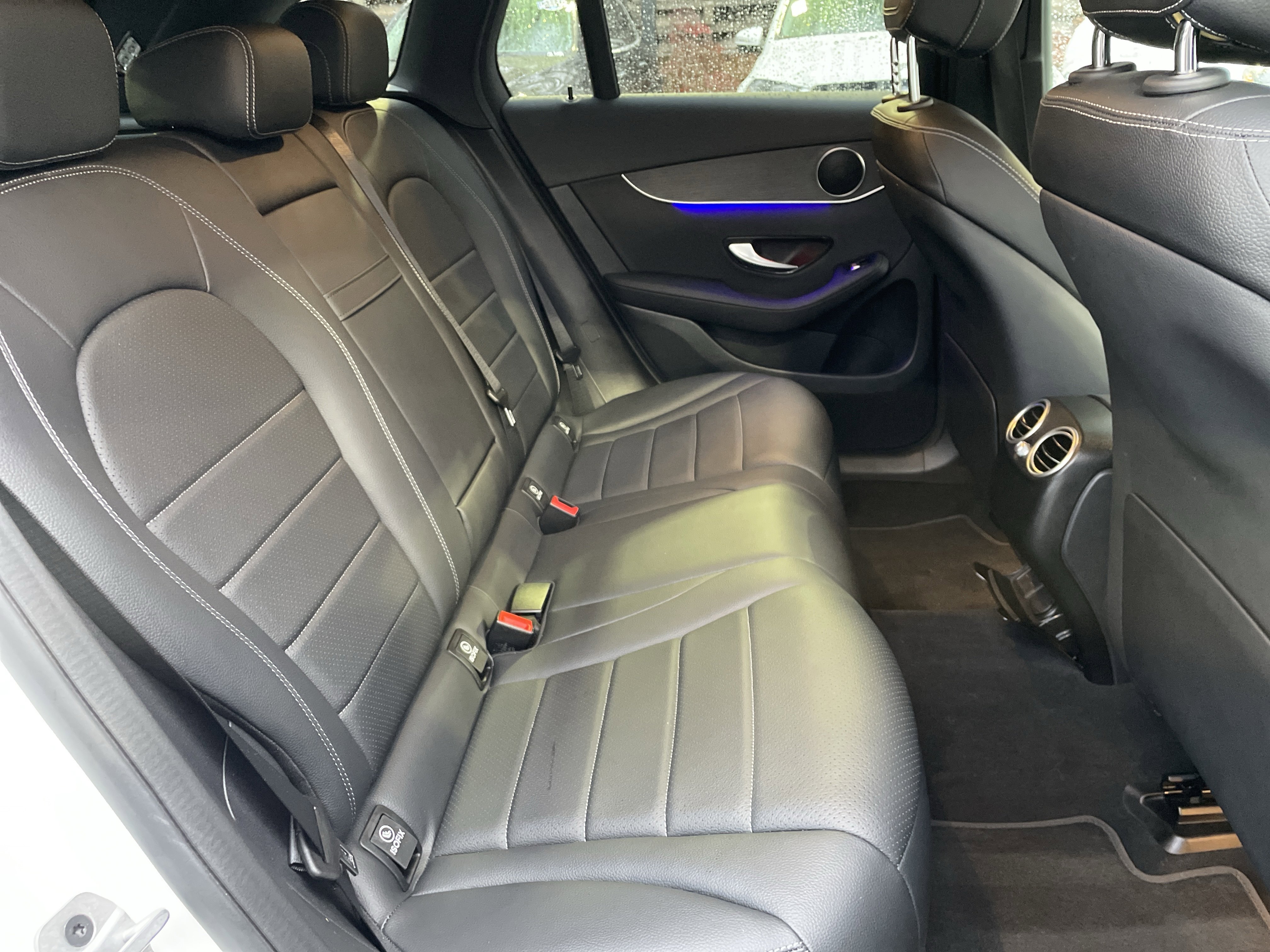 Certified 2022 Mercedes-Benz GLC 300 4MATIC w/ Driver Assistance Package image 45