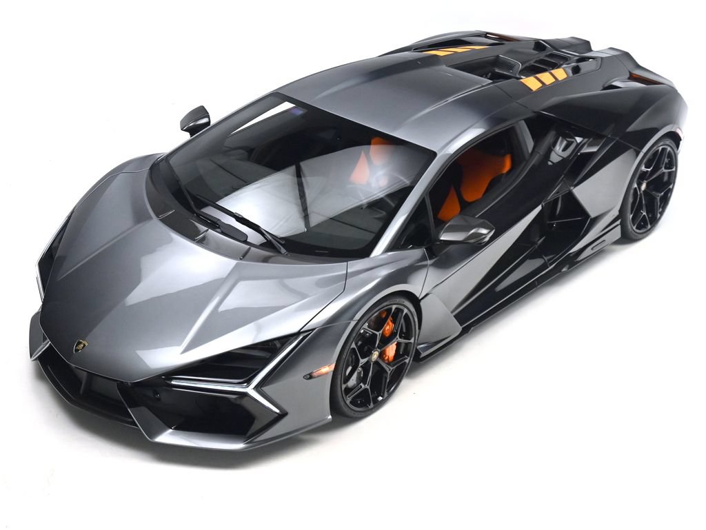 Used 2026 Lamborghini Revuelto AWD/4WD image 8