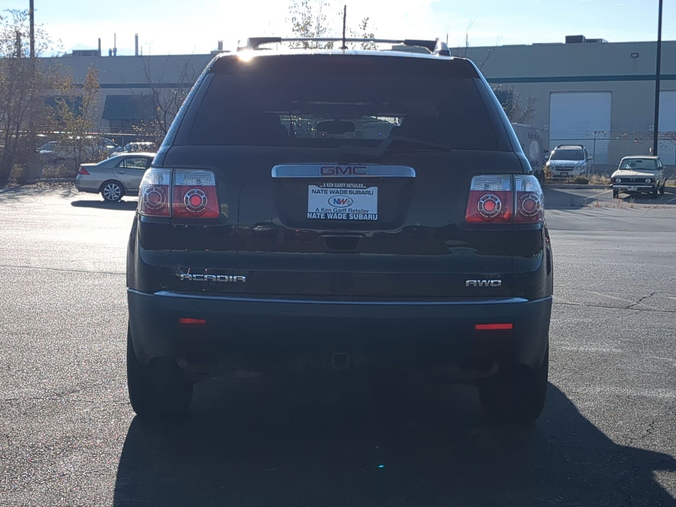 Used 2011 GMC Acadia SLT image 4