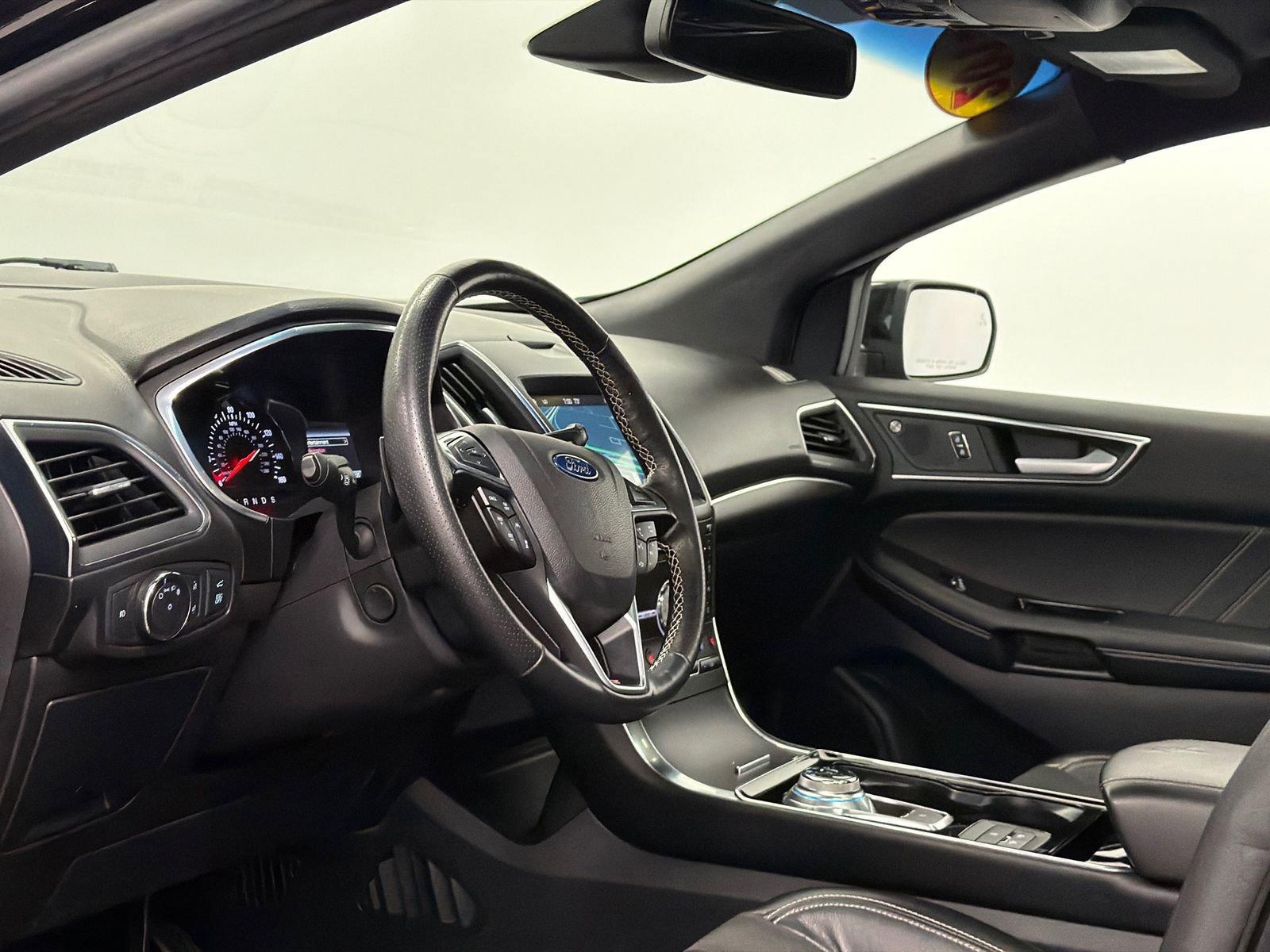 Used 2019 Ford Edge ST w/ Equipment Group 401A AWD/4WD image 14