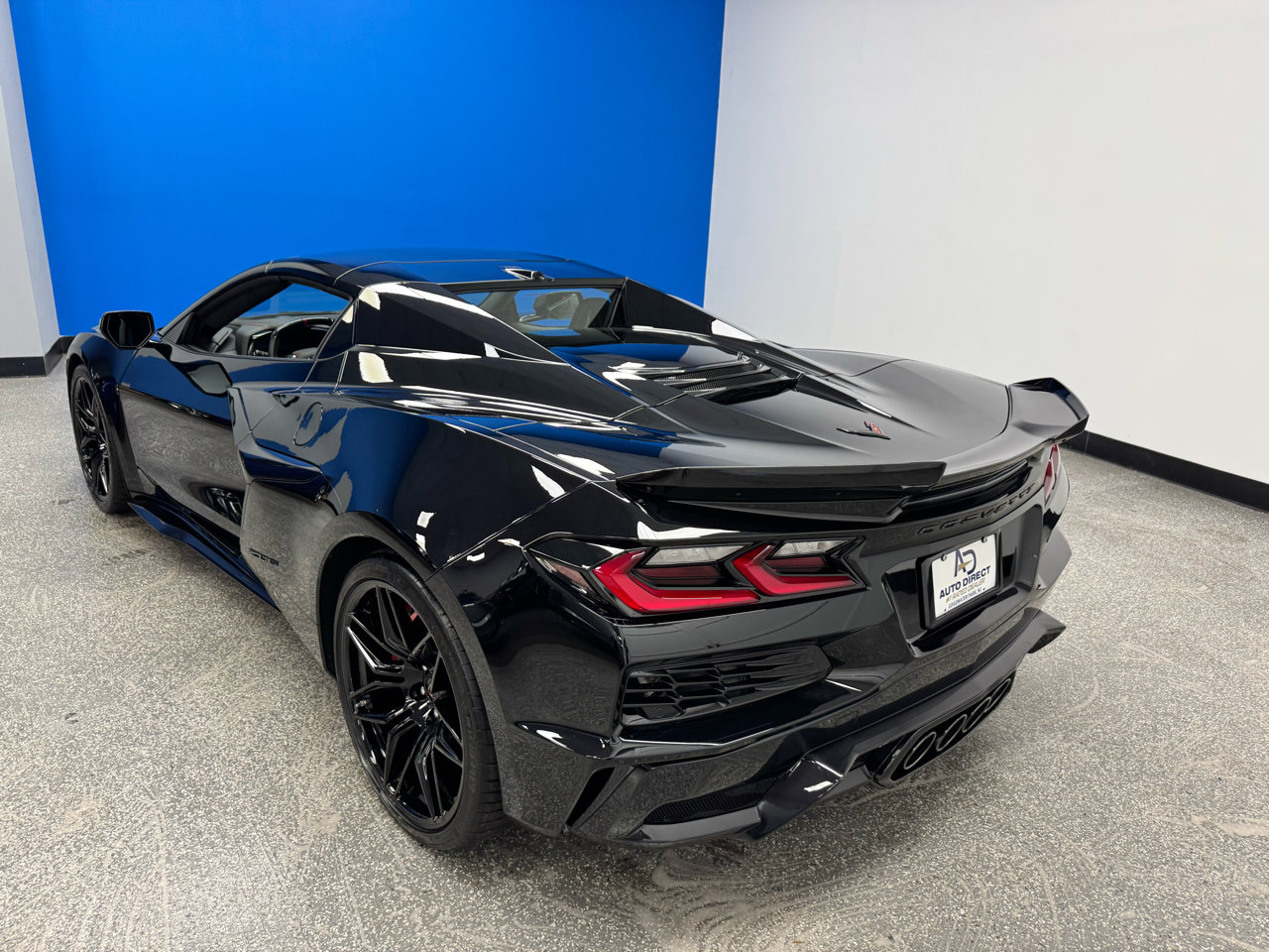 Used 2025 Chevrolet Corvette Z06 image 36