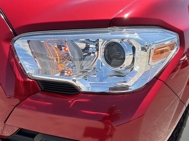 Used 2021 Toyota Tacoma SR w/ SR Convenience Package RWD image 23