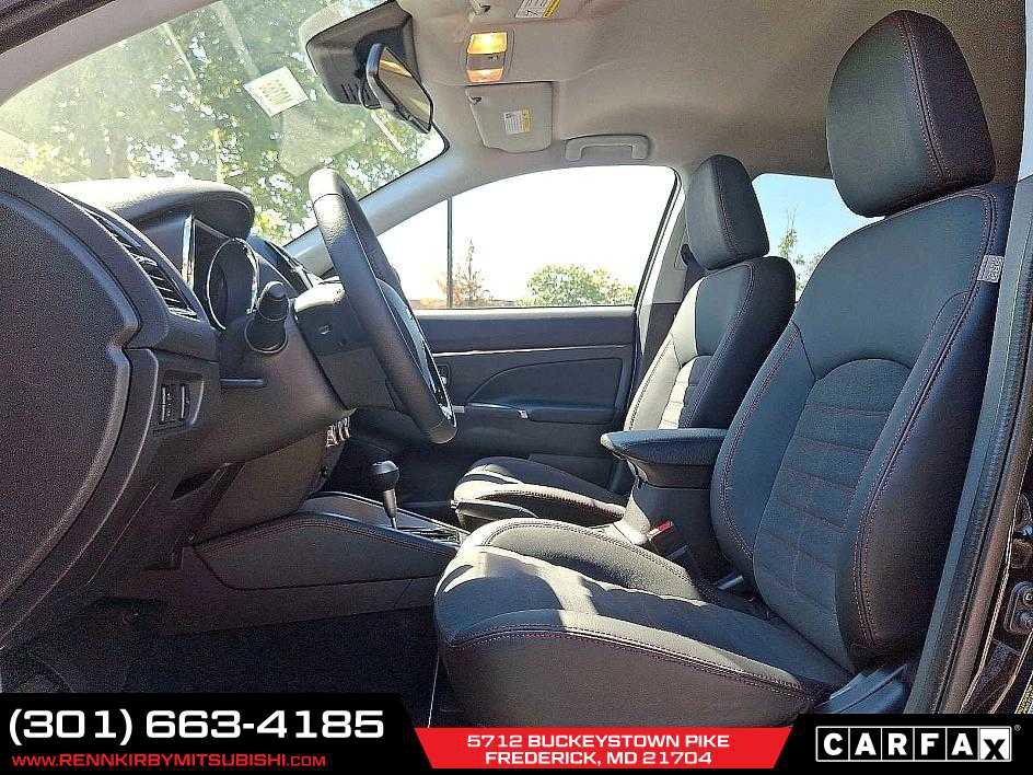 New 2025 Mitsubishi Outlander Sport SE image 9