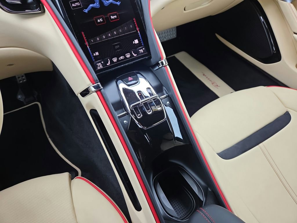 Used 2024 Ferrari Roma RWD image 14