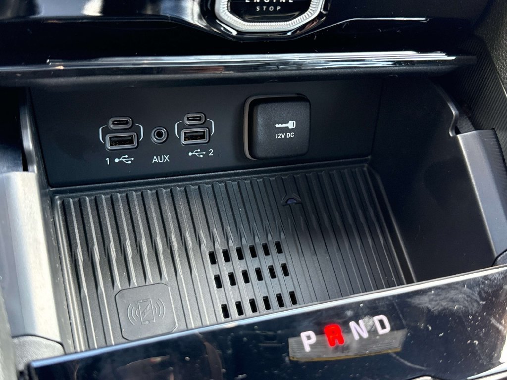 New 2027 Jeep Grand Cherokee Altitude AWD/4WD image 22