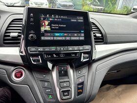 Used 2024 Honda Odyssey Sport image 13
