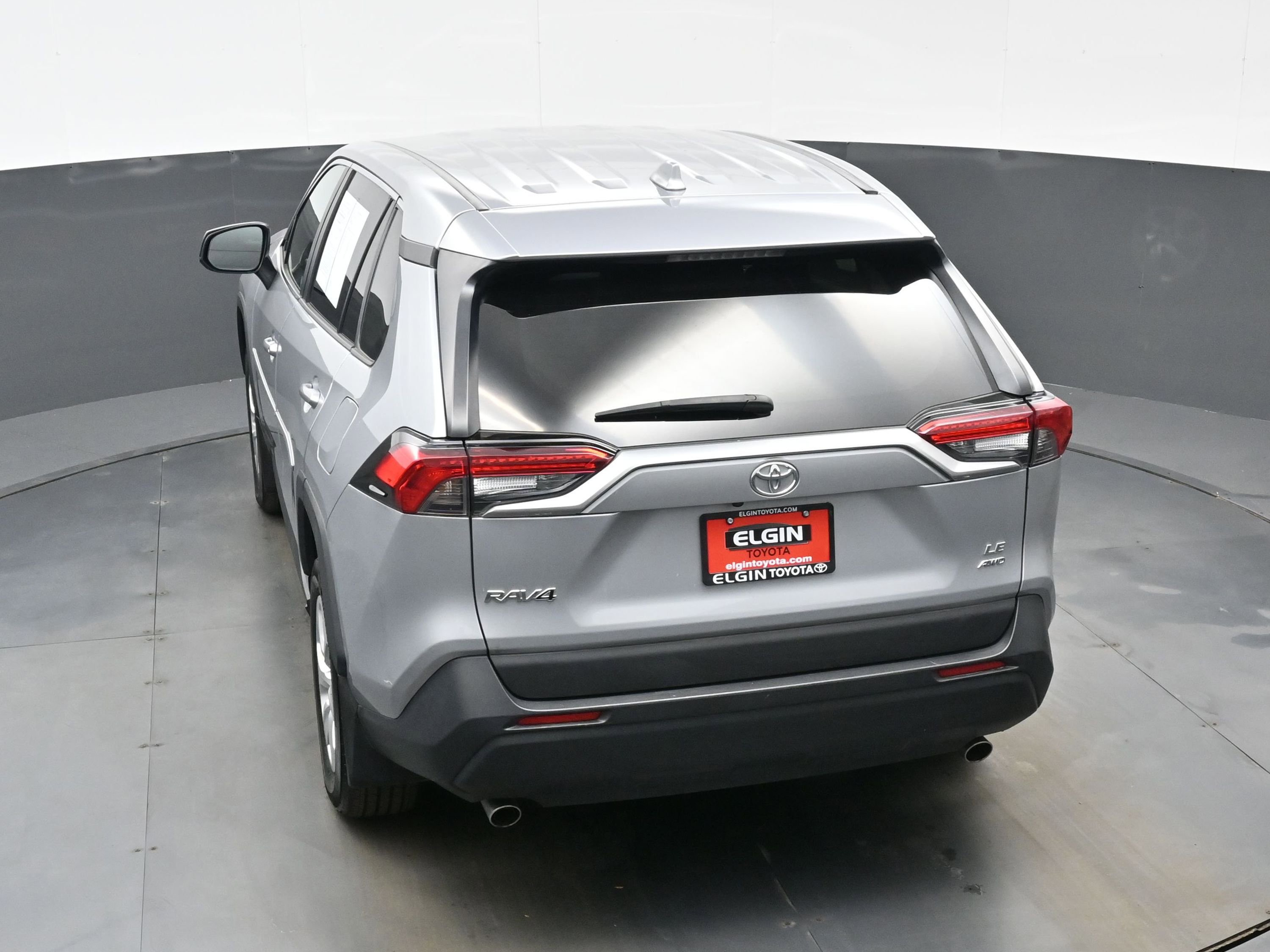 Used 2023 Toyota RAV4 LE image 37
