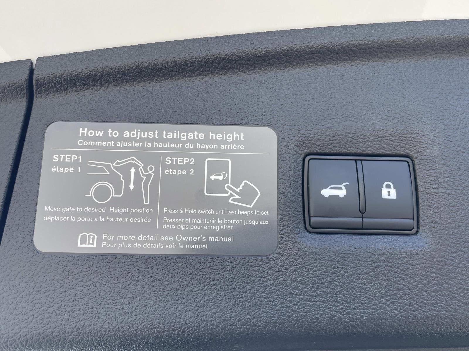 Certified 2025 INFINITI QX55 Luxe w/ Cargo Package image 9