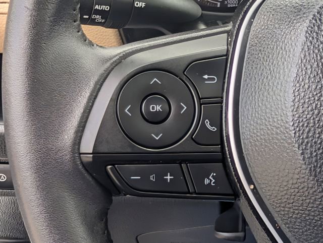 Used 2023 Toyota RAV4 XLE Premium FWD image 22