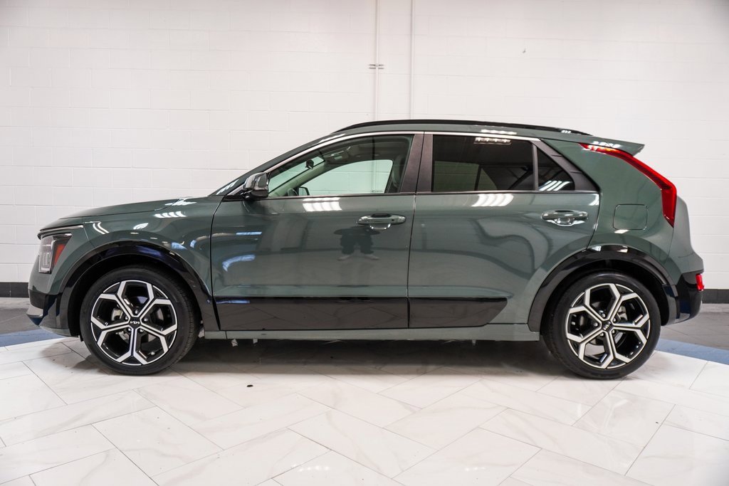Used 2023 Kia Niro EX Touring image 36