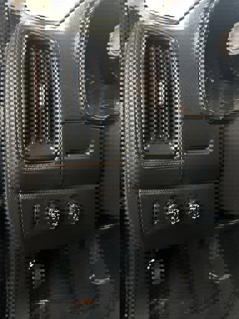 Used 2018 GMC Canyon All Terrain w/ Trailering Package image 15