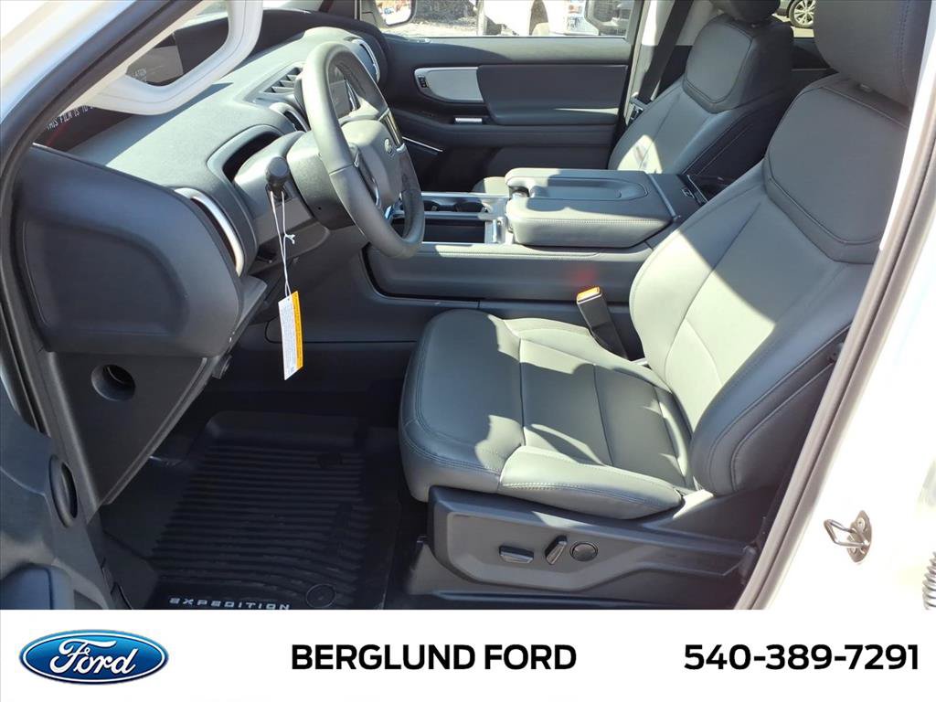 New 2026 Ford Expedition Max Active AWD/4WD image 10