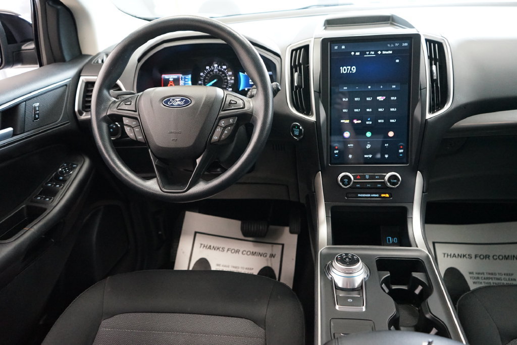 Used 2023 Ford Edge SE w/ Black Appearance Package AWD/4WD image 9