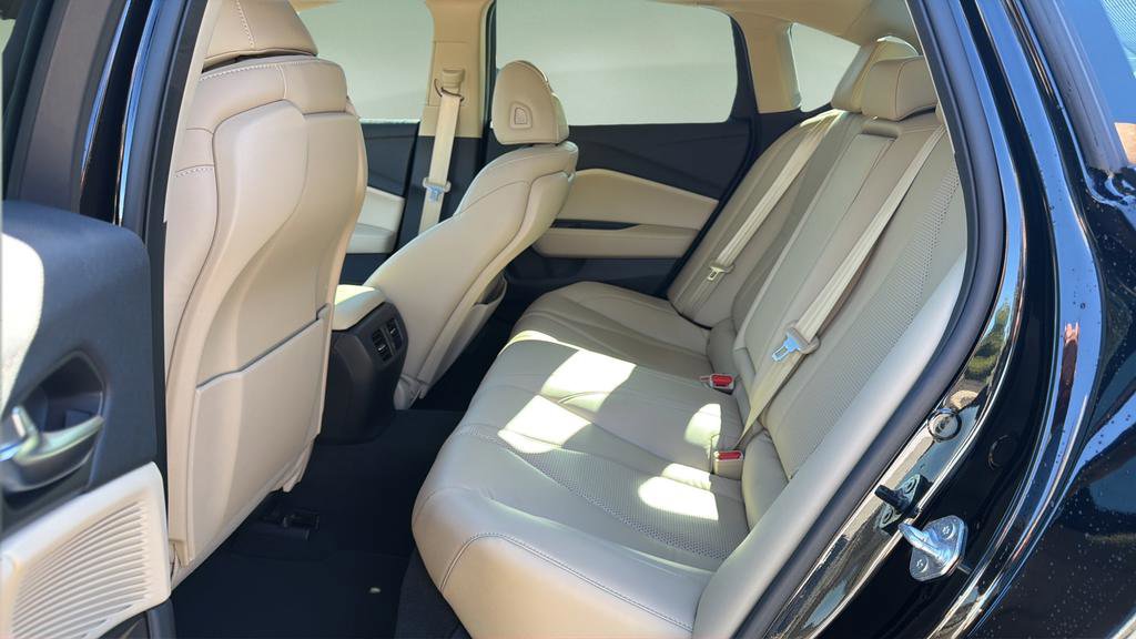 Used 2023 Acura TLX w/ Technology Package image 15