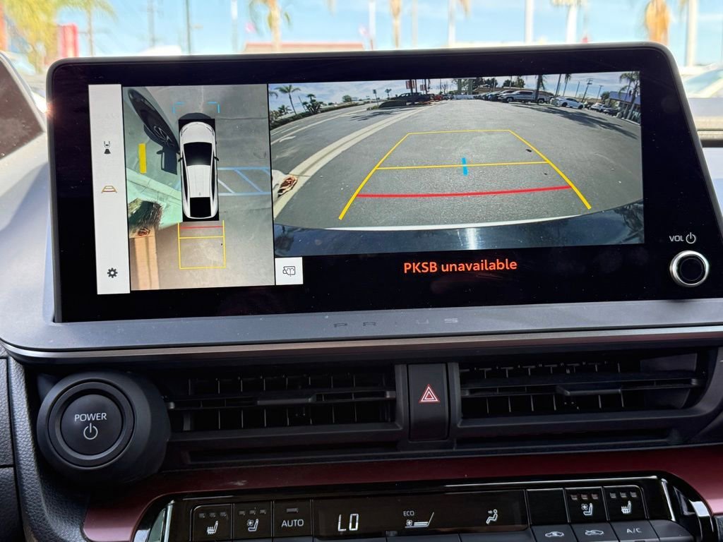 Used 2024 Toyota Prius Prime Premium w/ Advanced Technology Package image 31