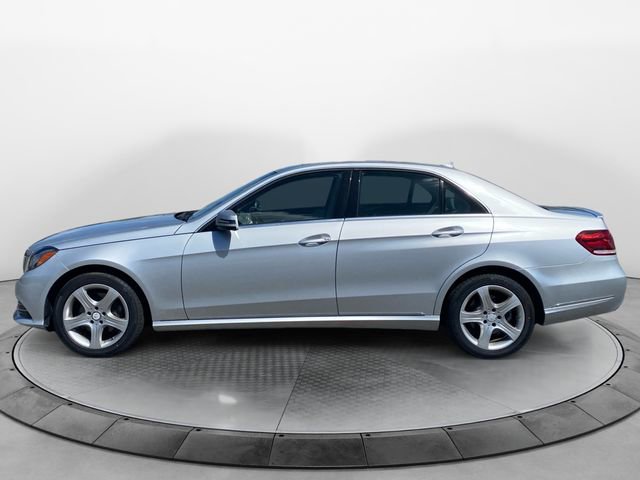 Used 2015 Mercedes-Benz E 350 4MATIC Sedan image 2