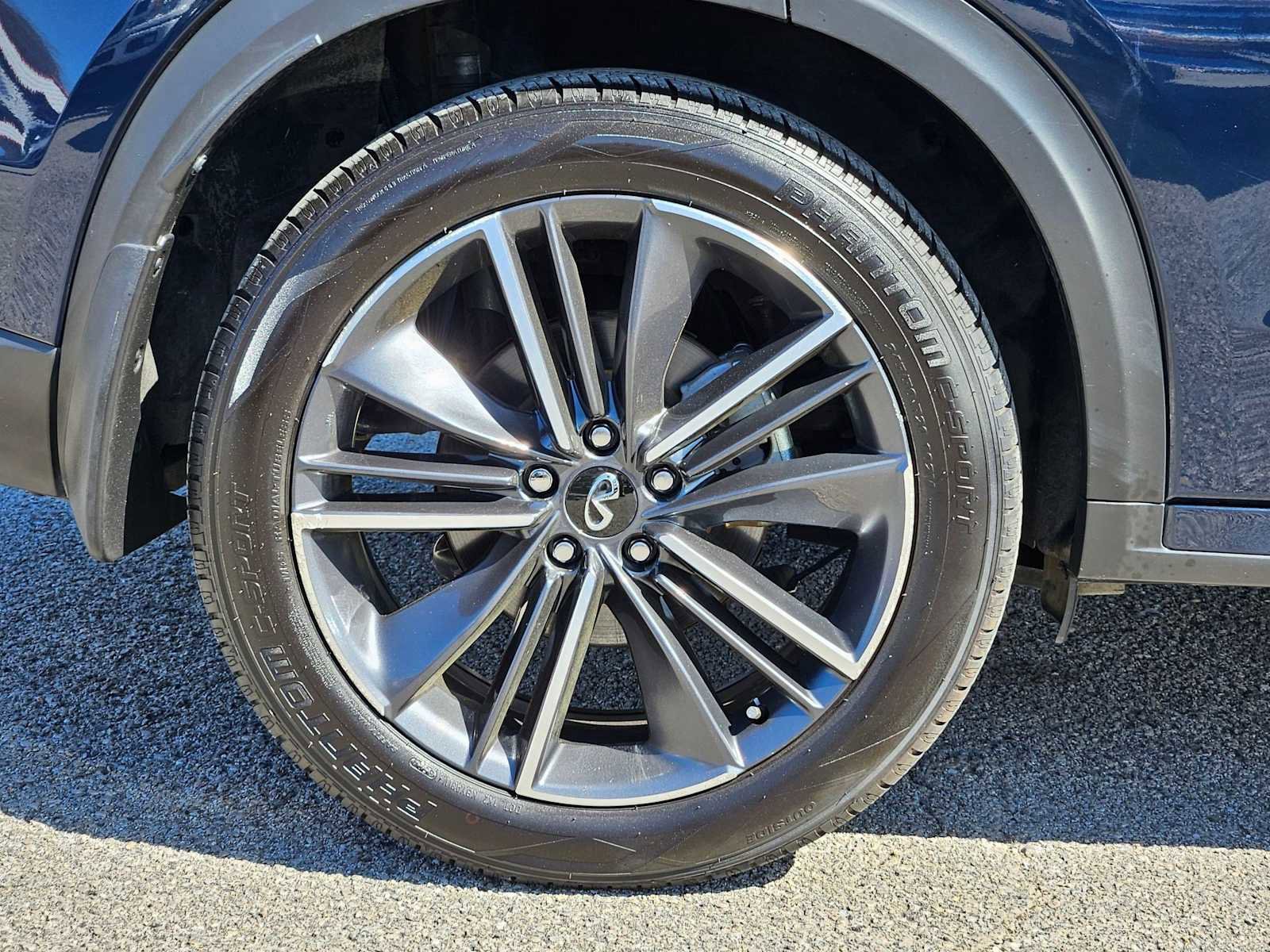 Used 2023 INFINITI QX55 Essential image 12