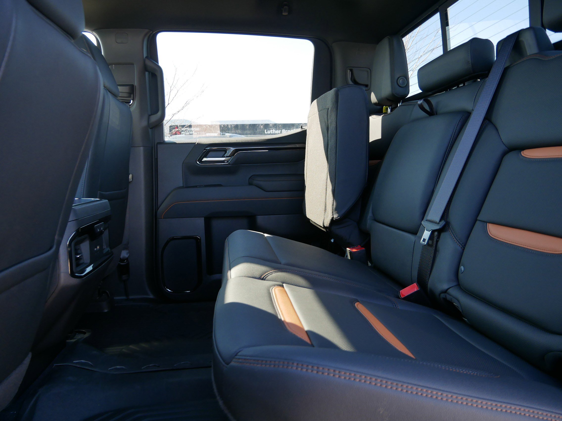 New 2026 GMC Sierra 1500 AT4 w/ Technology Package AWD/4WD image 5