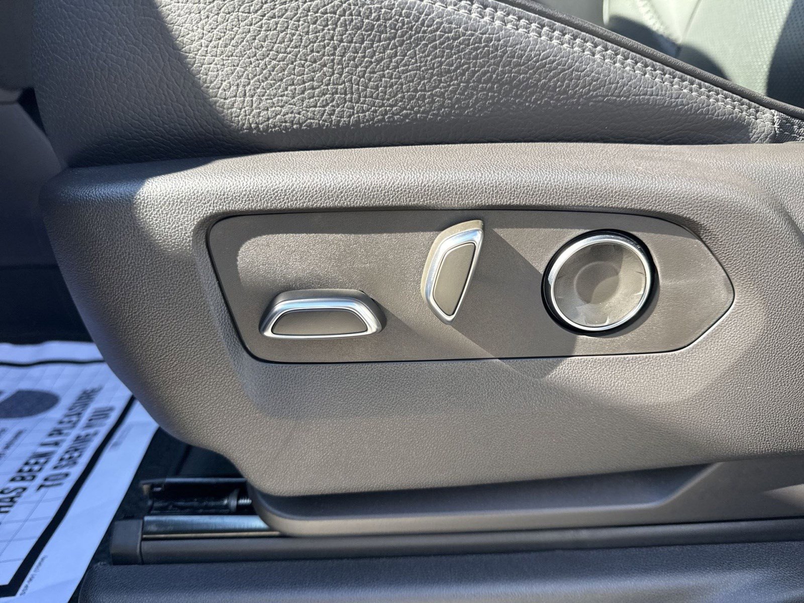 Used 2024 GMC Sierra 1500 Denali w/ Denali Reserve Package image 13