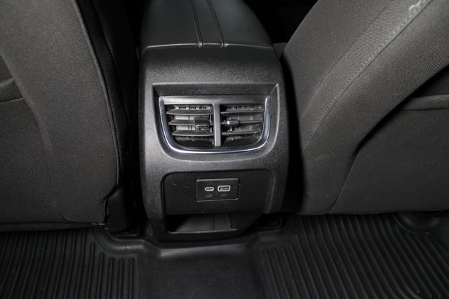 Used 2022 Chevrolet Blazer LT image 32