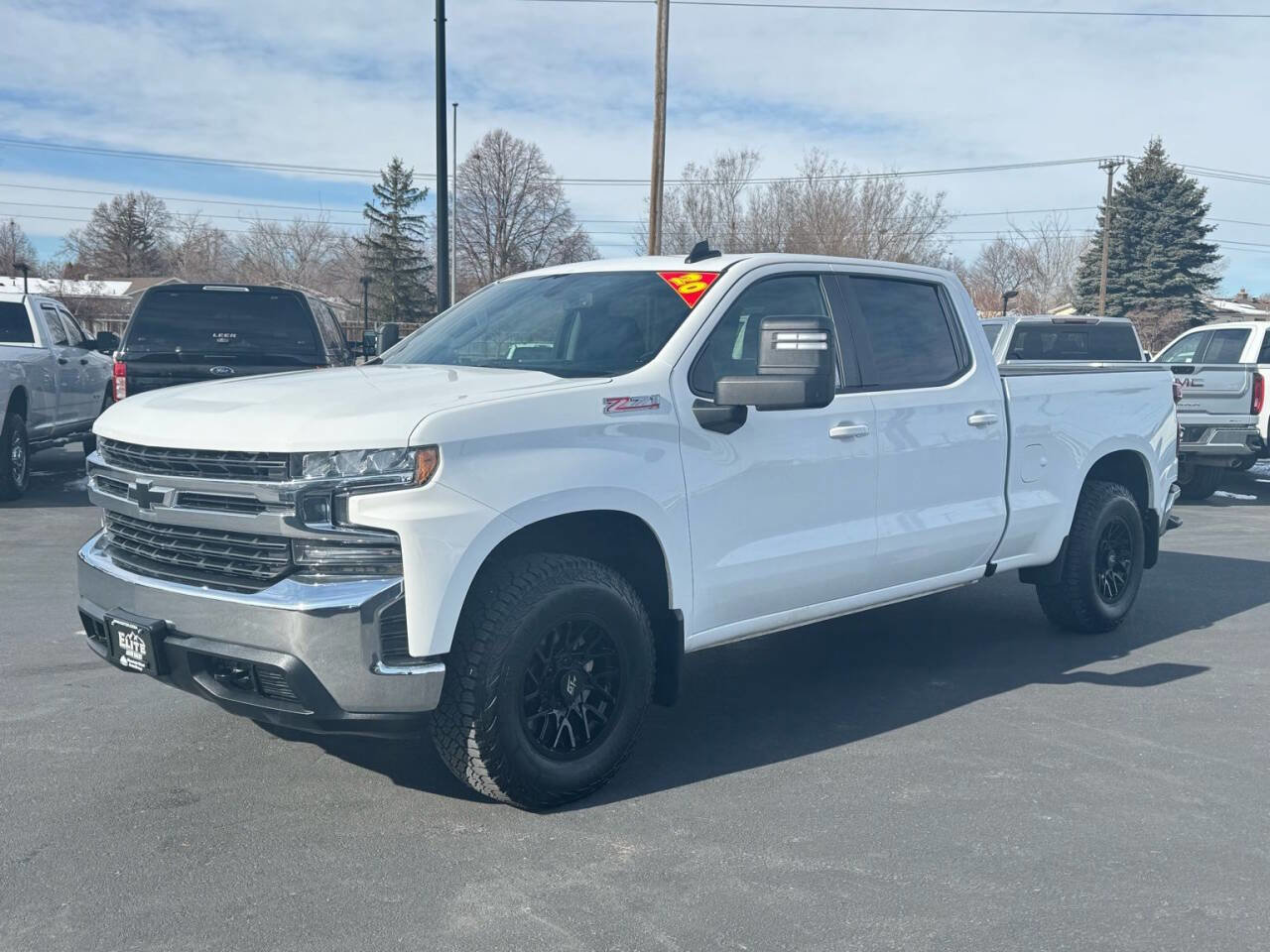 Used 2020 Chevrolet Silverado 1500 LT w/ Convenience Package image 11
